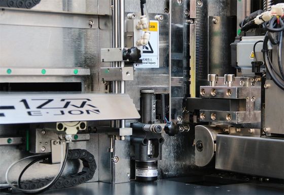 3D-Metallbuchstabenbiegemaschine S13 mit Doppelblatt-Wechselsystem
