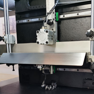 T13 Multifunktions-Hintergrundbeleuchtung Elektronische Schildermaschine für das Biegen von Firmenbriefen