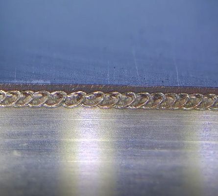 E500 500W CNC-Faser-Schweißmaschine für schnelles und geräuschloses Werbezeichen-Schweißen