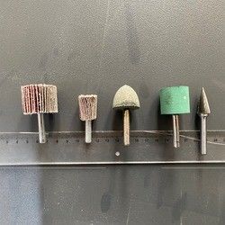 EJON DT1 Automatische Stahlbriefe Sander Oberflächenschleifmaschine für Kanalzeichen Polnisch