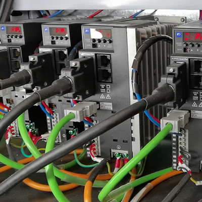 EJON ET20C Die ultimative CNC-Bogenmaschine für Kanalbriefe auf verzinkter Platte