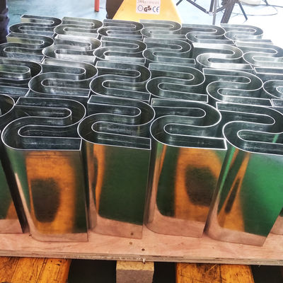 EJON ET20 Seitenbiegmaschine für mehrere Metallbleche mit 7 Achsen