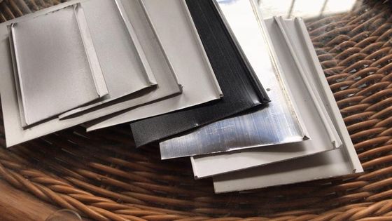 Aluminium-Kanal-Brief-Biegen-Maschine mit automatischer Zuführung und Biegen-Fähigkeit