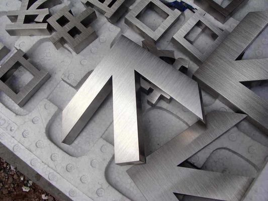450 KG Gewicht Ejon Y20L Automatische Edelstahl- und Aluminiumkanal-Briefbiege-Maschine für Schriftzeichen