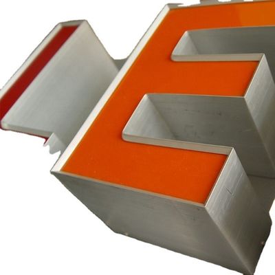 Verzinkte Bleche Material Kanal Brief Biege Maschine mit Fuji Servo-Achsen-Steuerung
