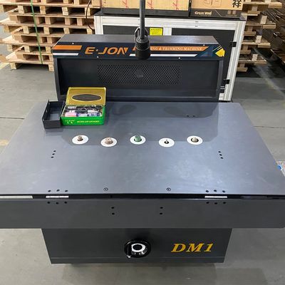 Automatische Schleifmaschine aus Edelstahl, Aluminium und Galvanplate