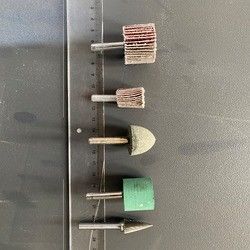 Automatische Schleifmaschine aus Edelstahl, Aluminium und Galvanplate